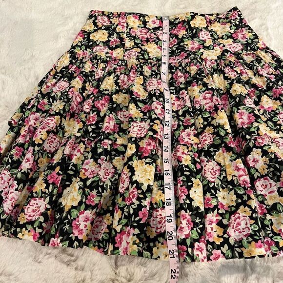 Vintage Laura Ashley Floral Print Tiered Cotton Short Skirt Cottagecore 12 - Picture 8 of 9